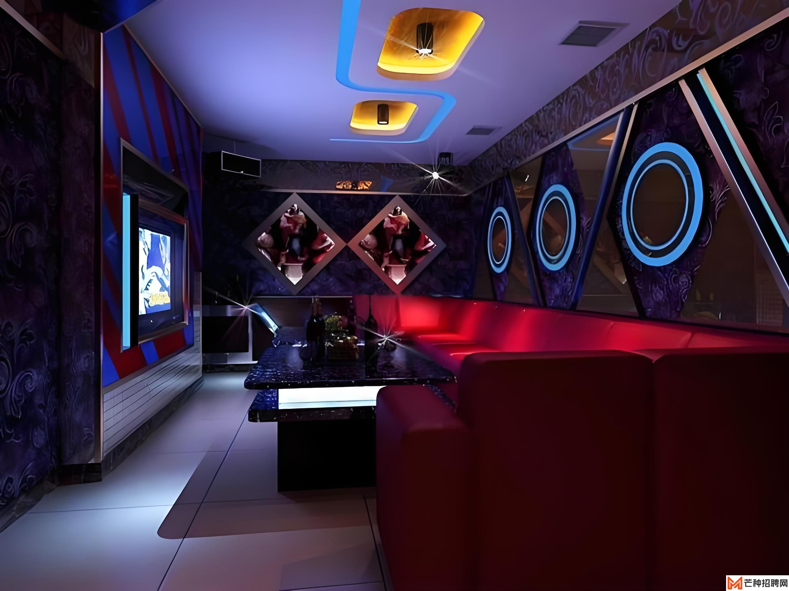 武昌积玉桥高端会所诚招年轻魅力女公关，薪资过千，快乐工作，快乐生活！