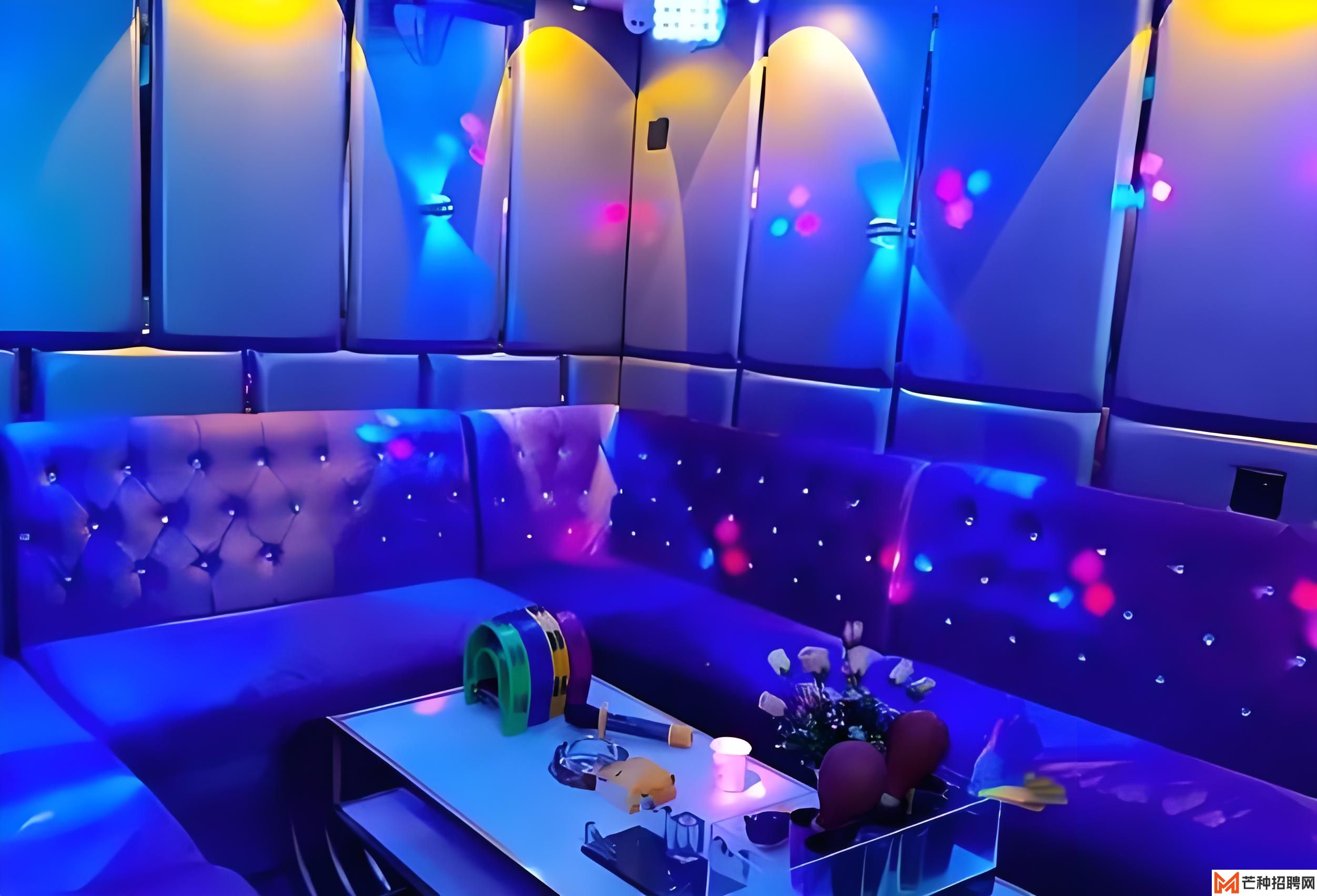 纸坊大街夜场酒吧诚聘魅力驻唱歌手——你就是我们要找的夜之女神！