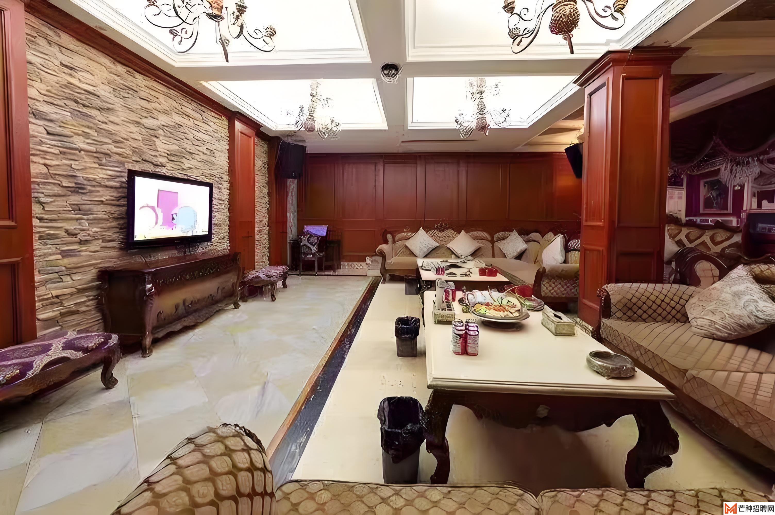 探秘东湖风景区沿线的清吧：周末小酌的绝佳去处